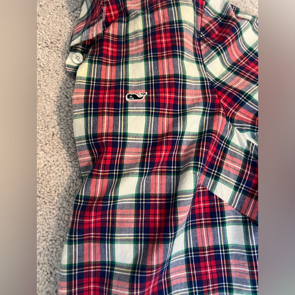 Vineyard vines women’s button up shirt